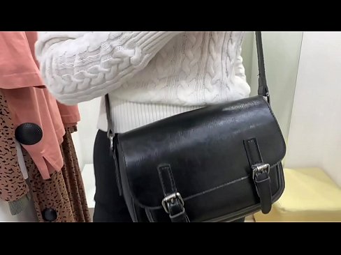 ❤️ Јавна мастурбација младе кучке ФералБерри са дилдом у соби за мерење Анални порно ат порн sr.high-pass.ru ﹏